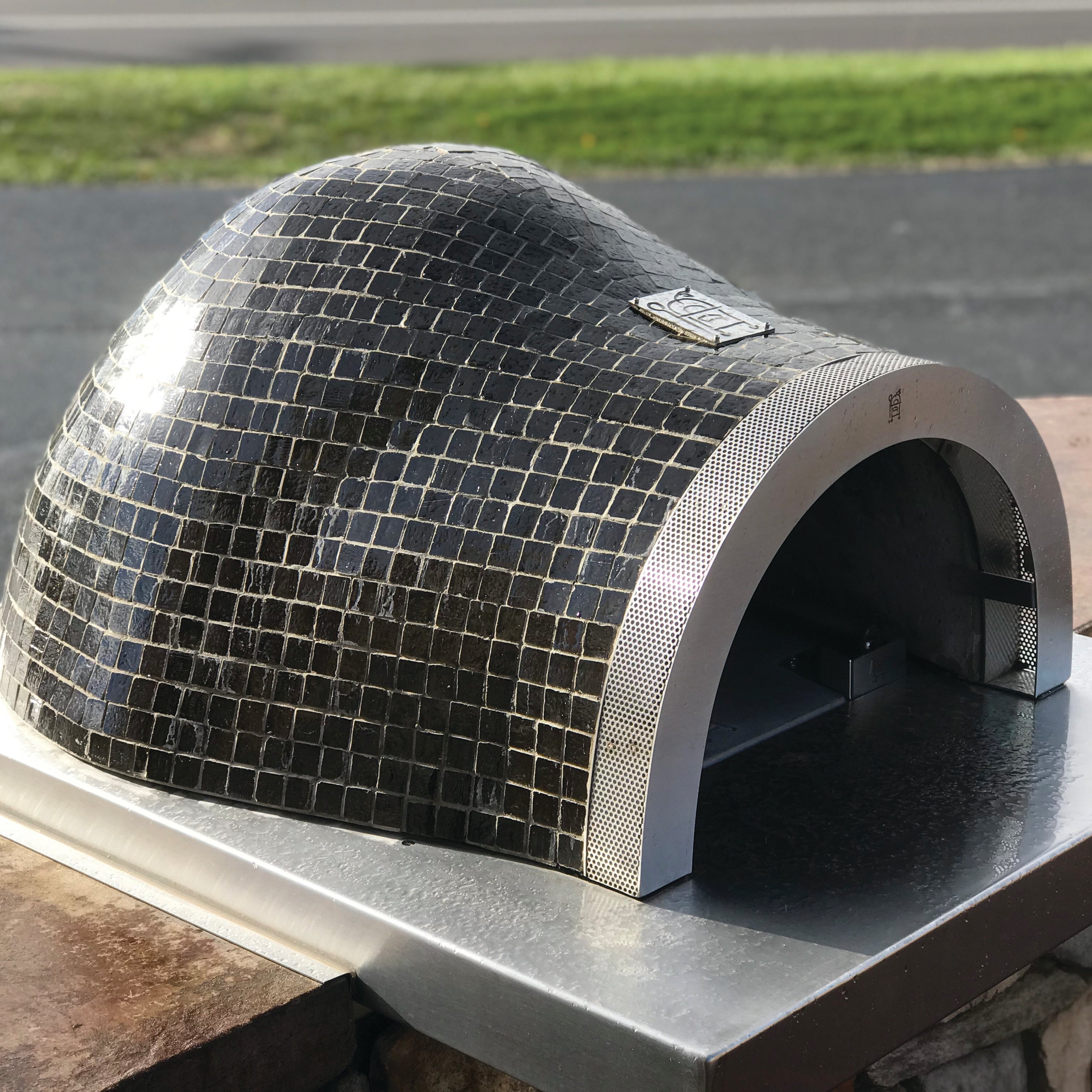 HPC Fire Villa Series Hybrid Dual Fuel Wood & Gas Pizza Oven (Built-In)